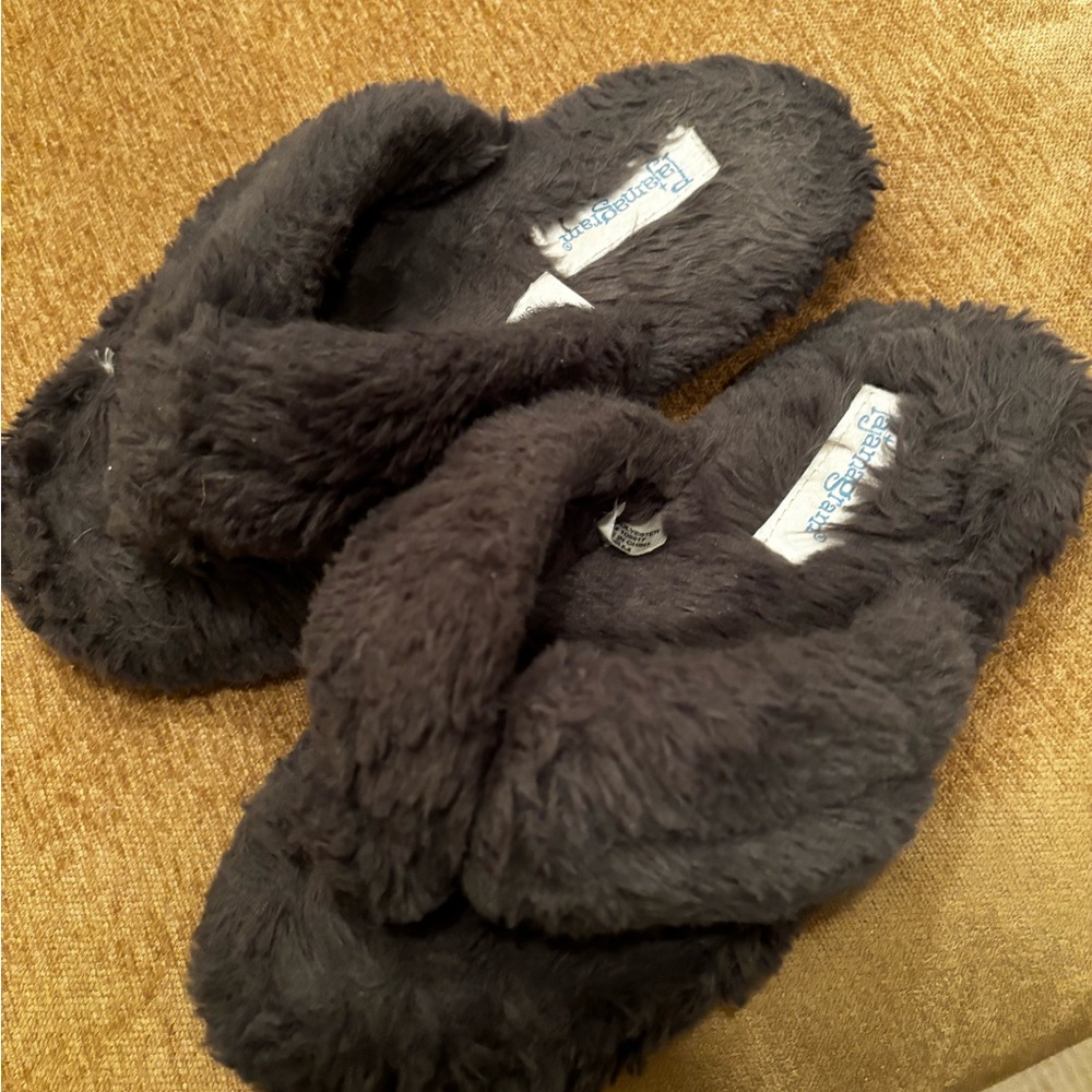 Gray Flip Flop Slippers